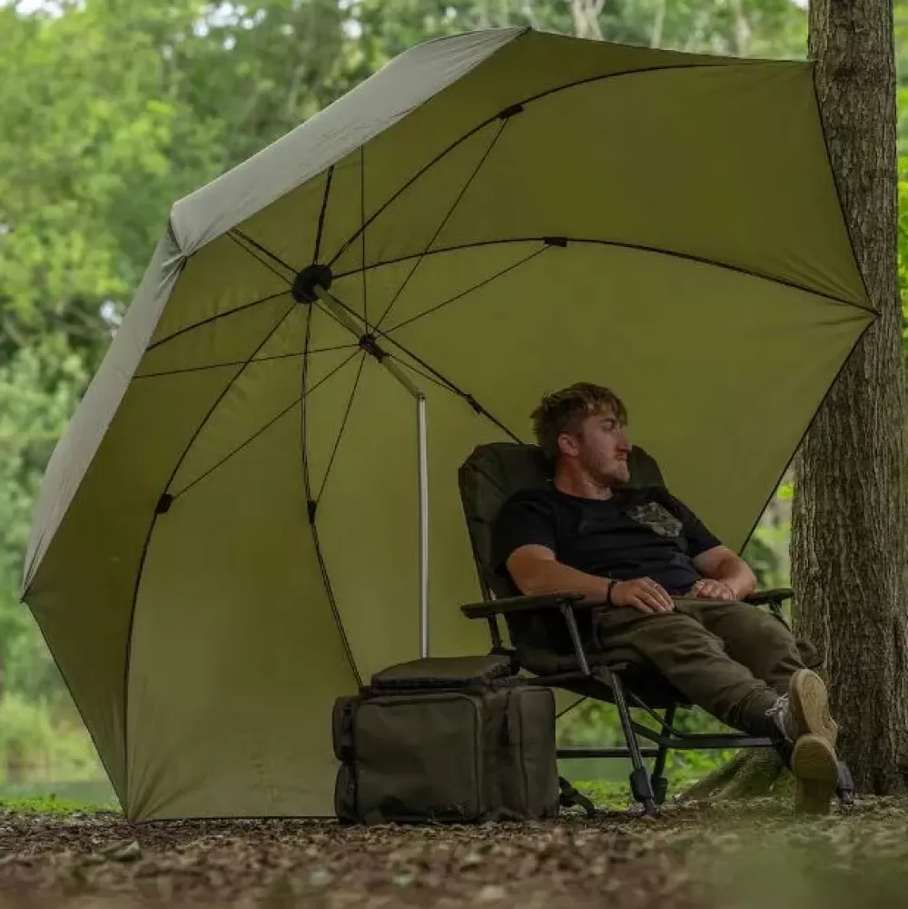 Avid Carp Revolve 3m Brolly- Bivvies & Shelters