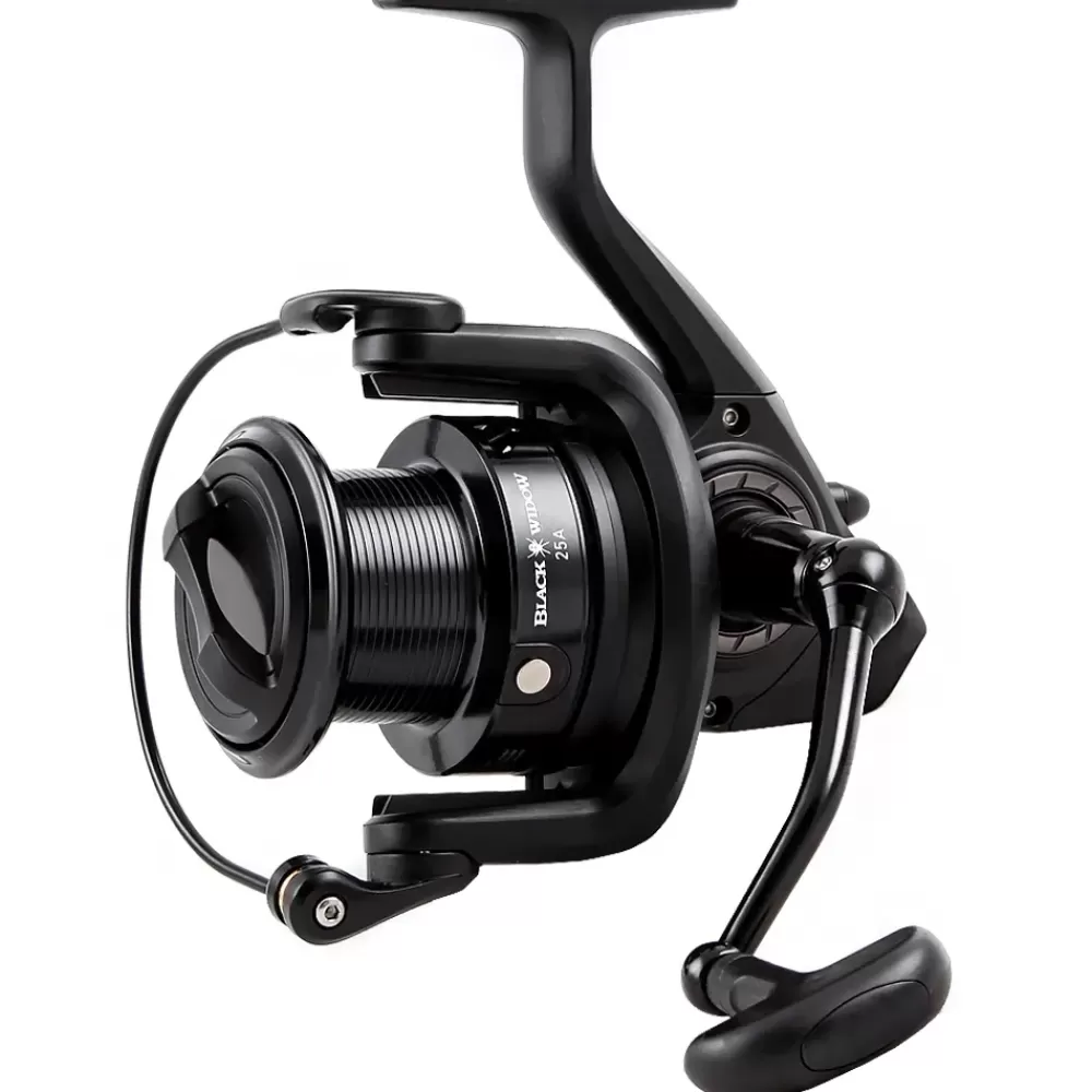 Daiwa Black Widow 25A Reel