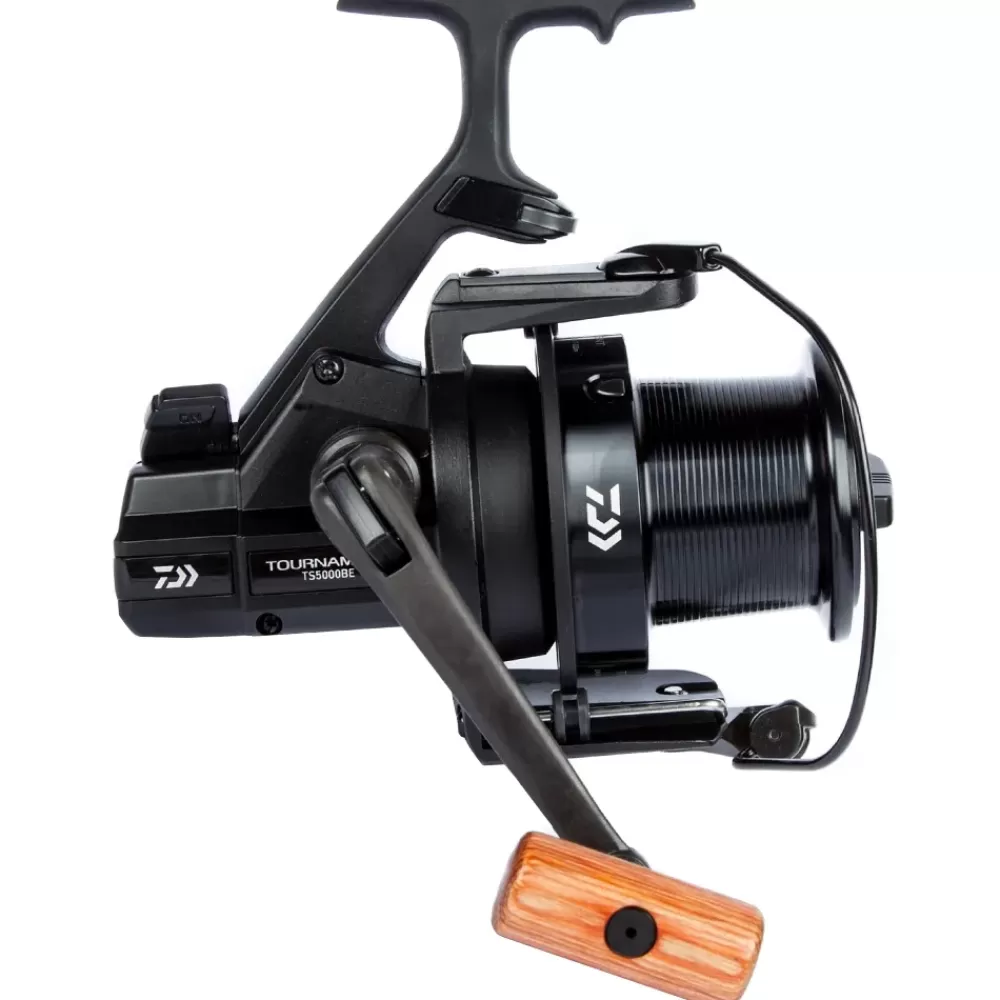 Daiwa Tournament S (Series Black) Reel- Reels