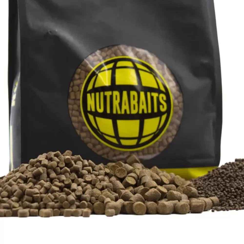 Nutrabaits Big Fish Mix Salmon Caviar & Black Pepper Fishing Pellets- Bait & Additives
