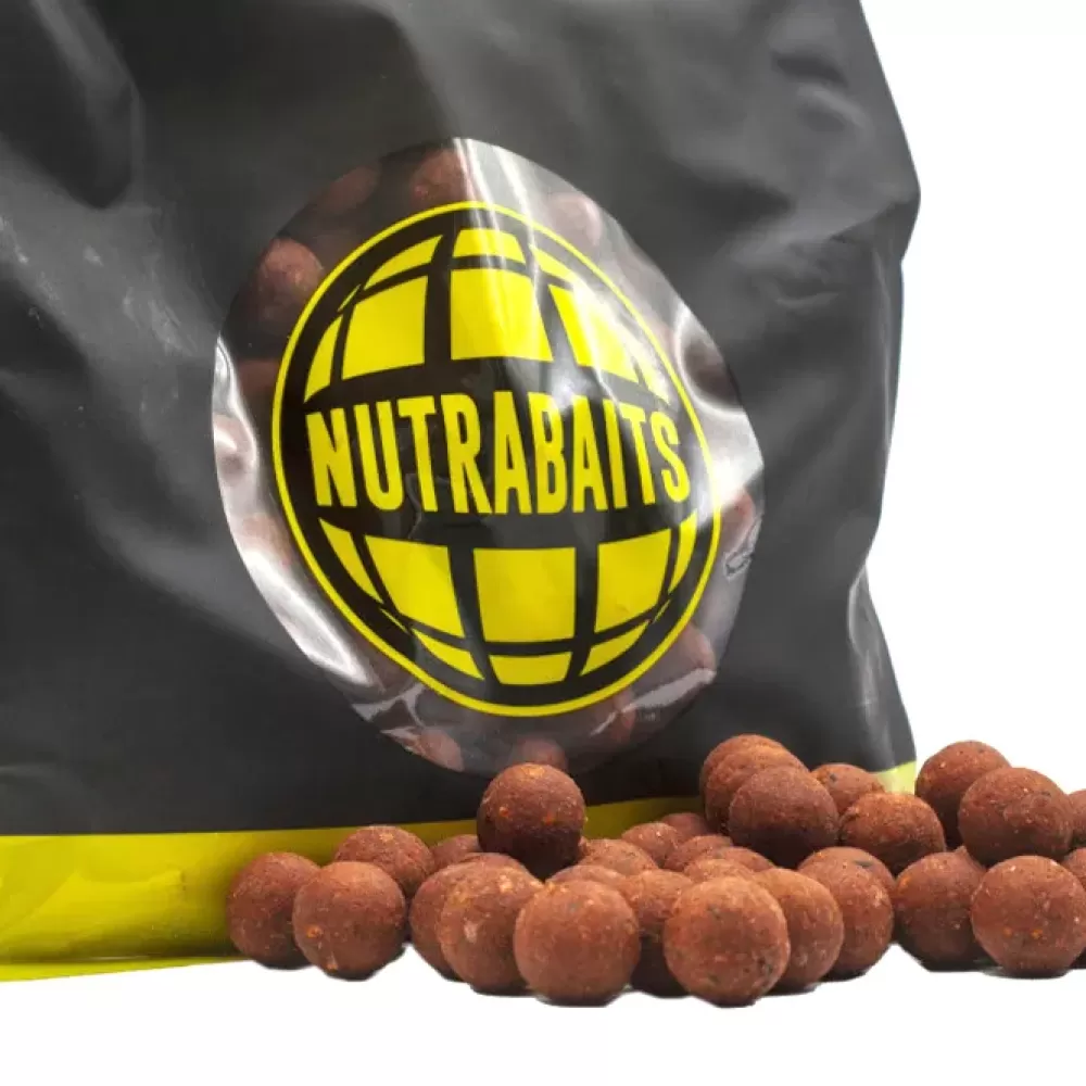 Nutrabaits Big Fish Mix Salmon Caviar & Black Pepper Shelf Life Fishing Boilies- Bait & Additives