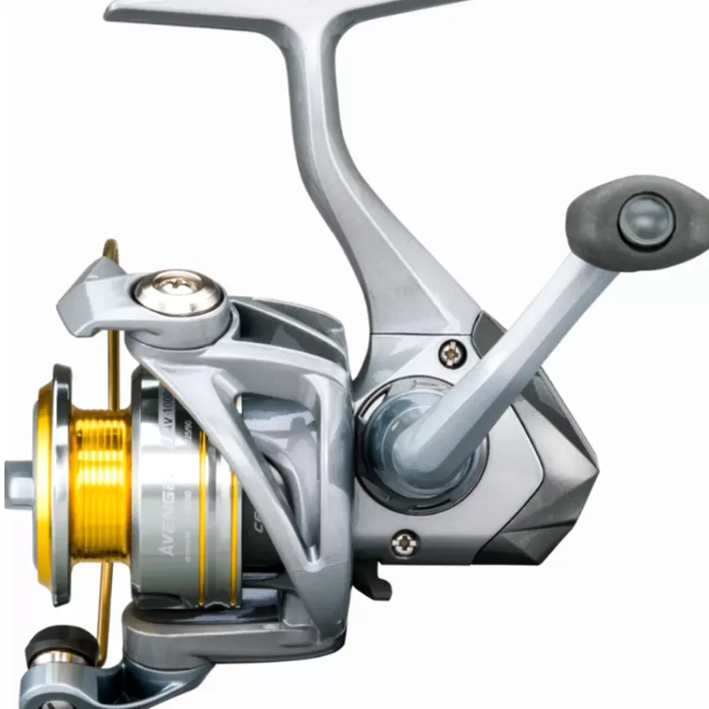 Okuma New Avenger Spinning Reel