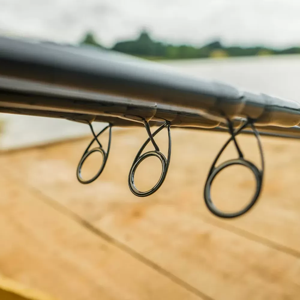 Preston Monster Xtreme Distance Feeder Rod