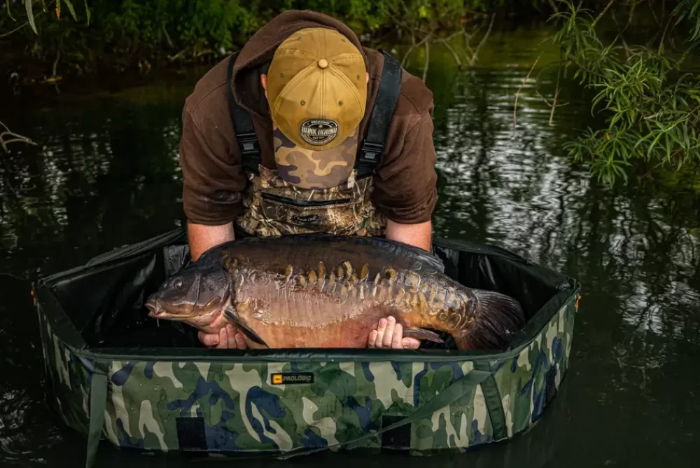 Prologic Inspire Unhooking Mat With Sides- Fish Care